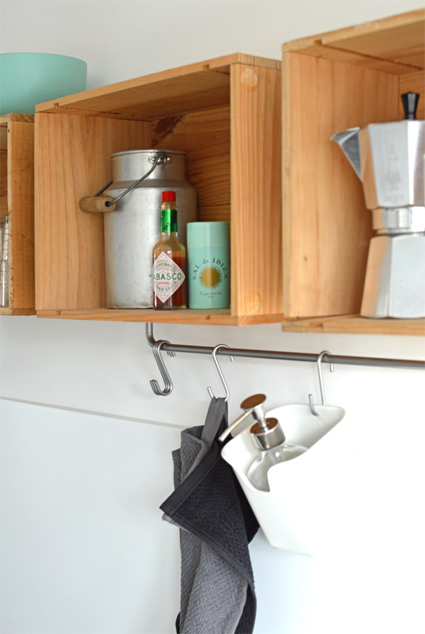 Neues Jahr, neues Stück - DIY Regal aus Weinkisten - ICH DESIGNER