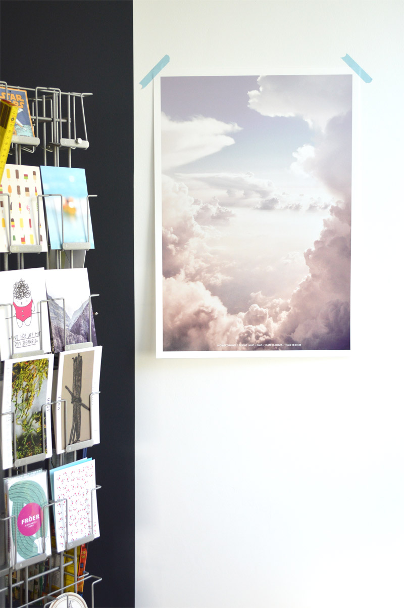 Wohnen mit Kunst, Postern, Bildern und anderen Dingen für Wände